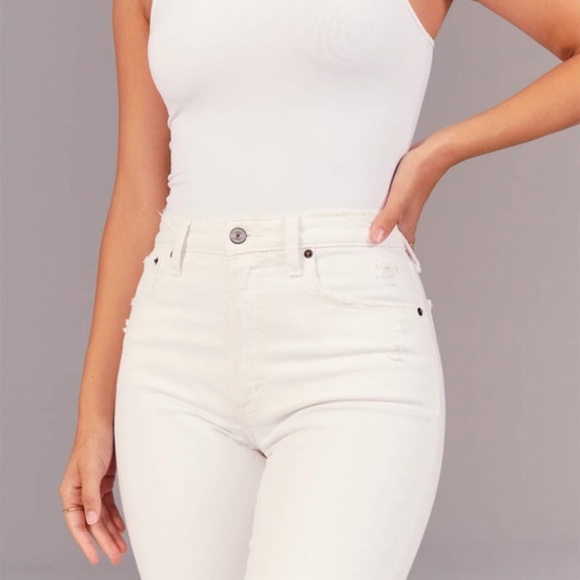 Abercrombie & Fitch Denim - Abercrombie & Fitch white ripped jeans